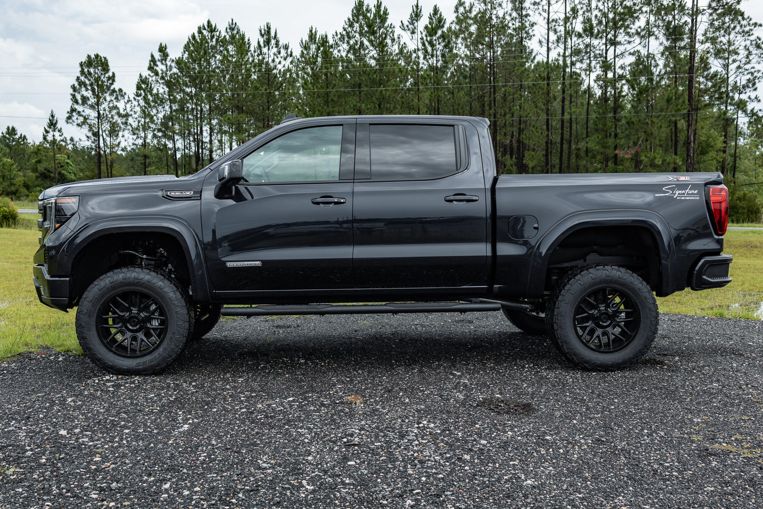 GMC 1500 Signature Black