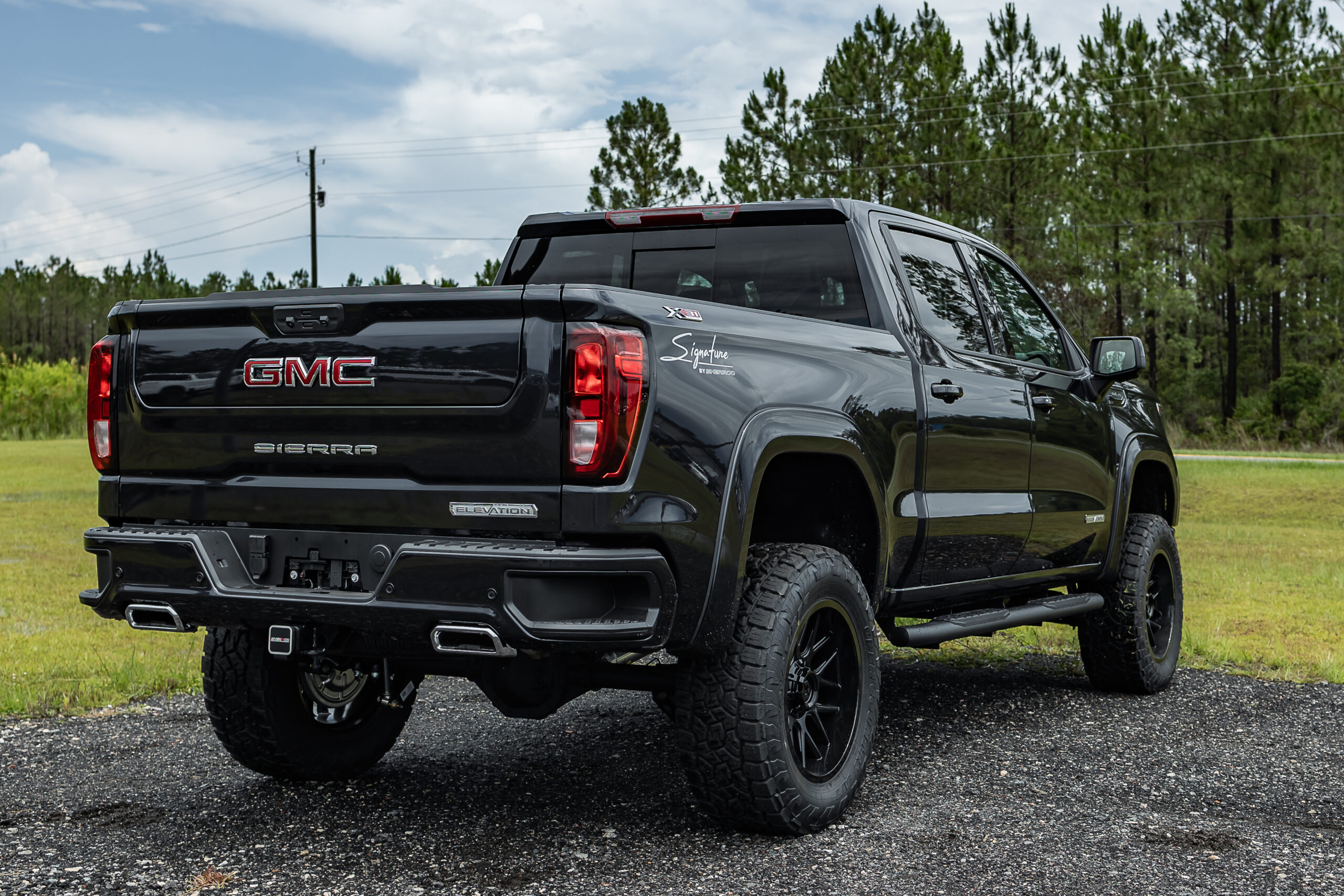 GMC 1500 Signature Black