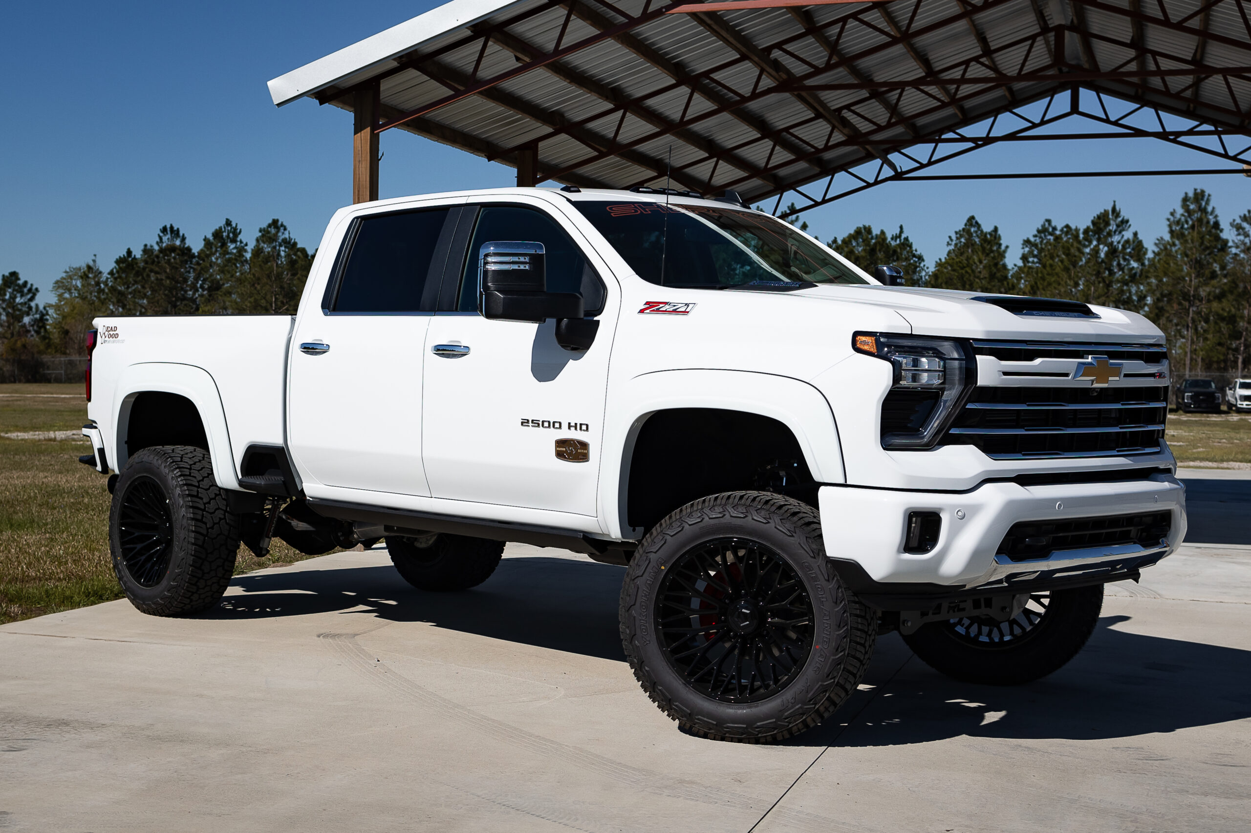Chevy 2500 Deadwood White