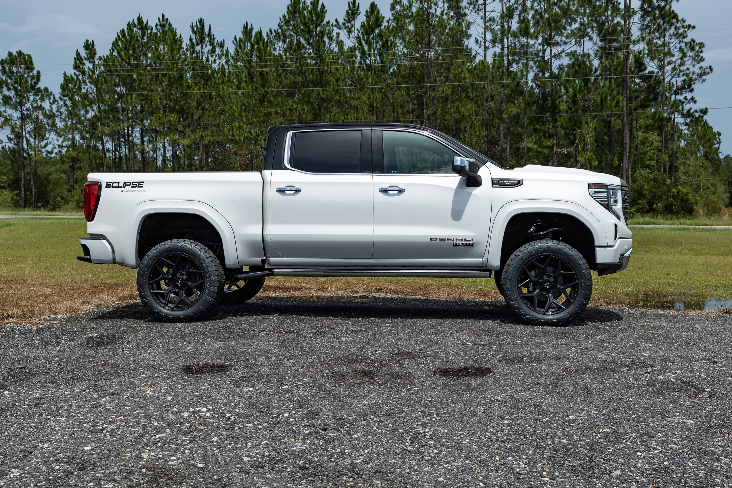 GMC 1500 Eclipse White