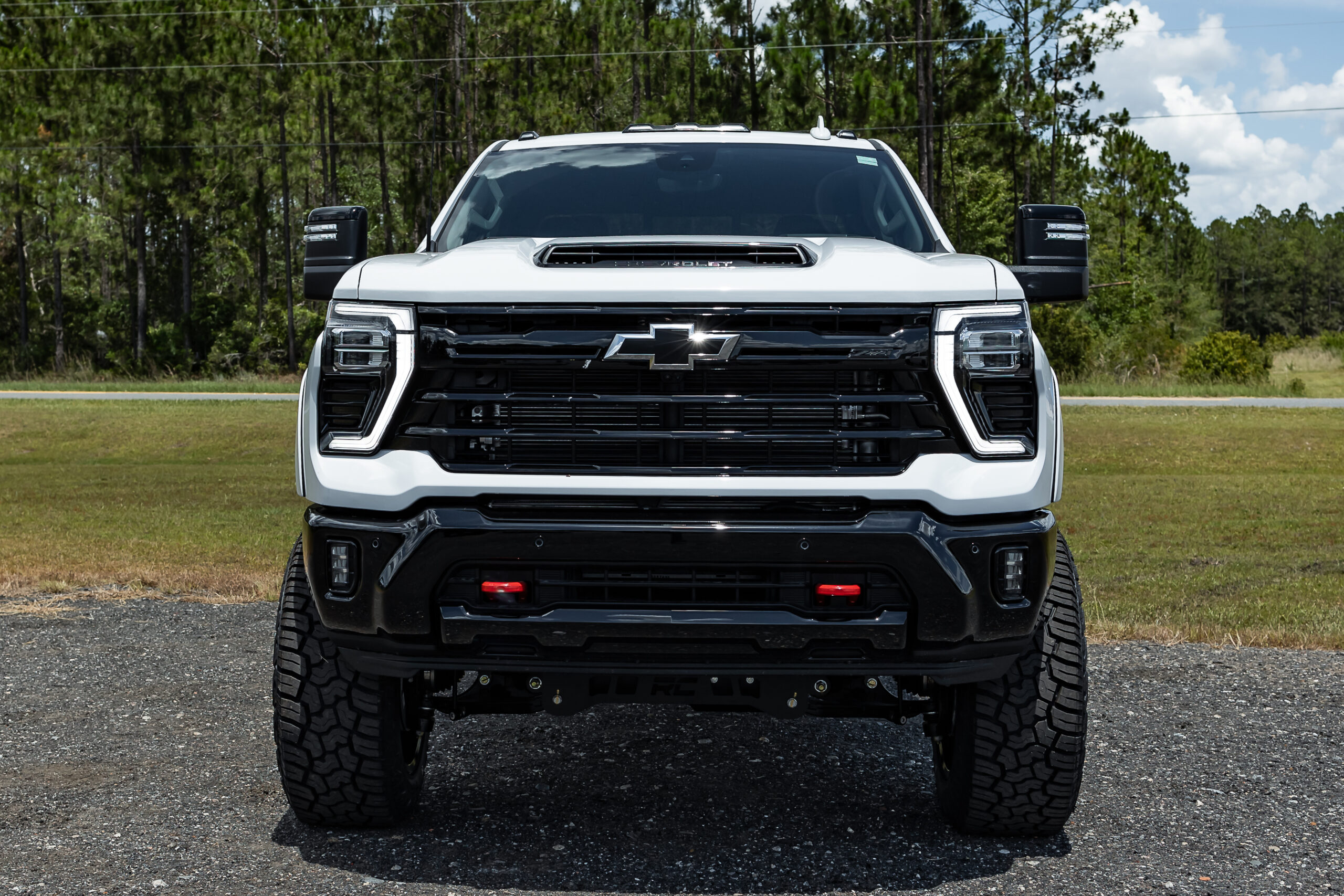 Chevy 2500 Eclipse White