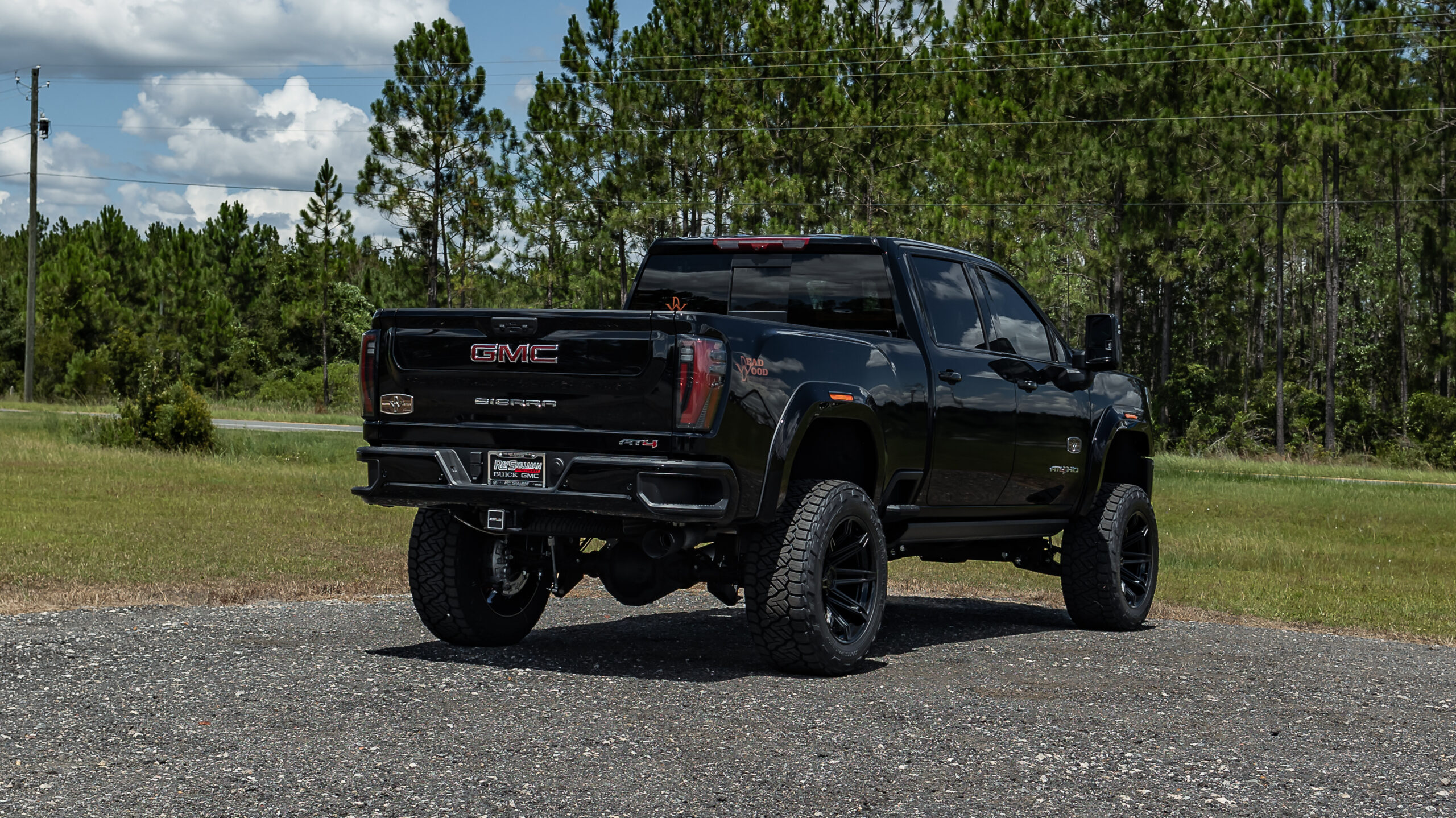 GMC 2500 Deadwood Black