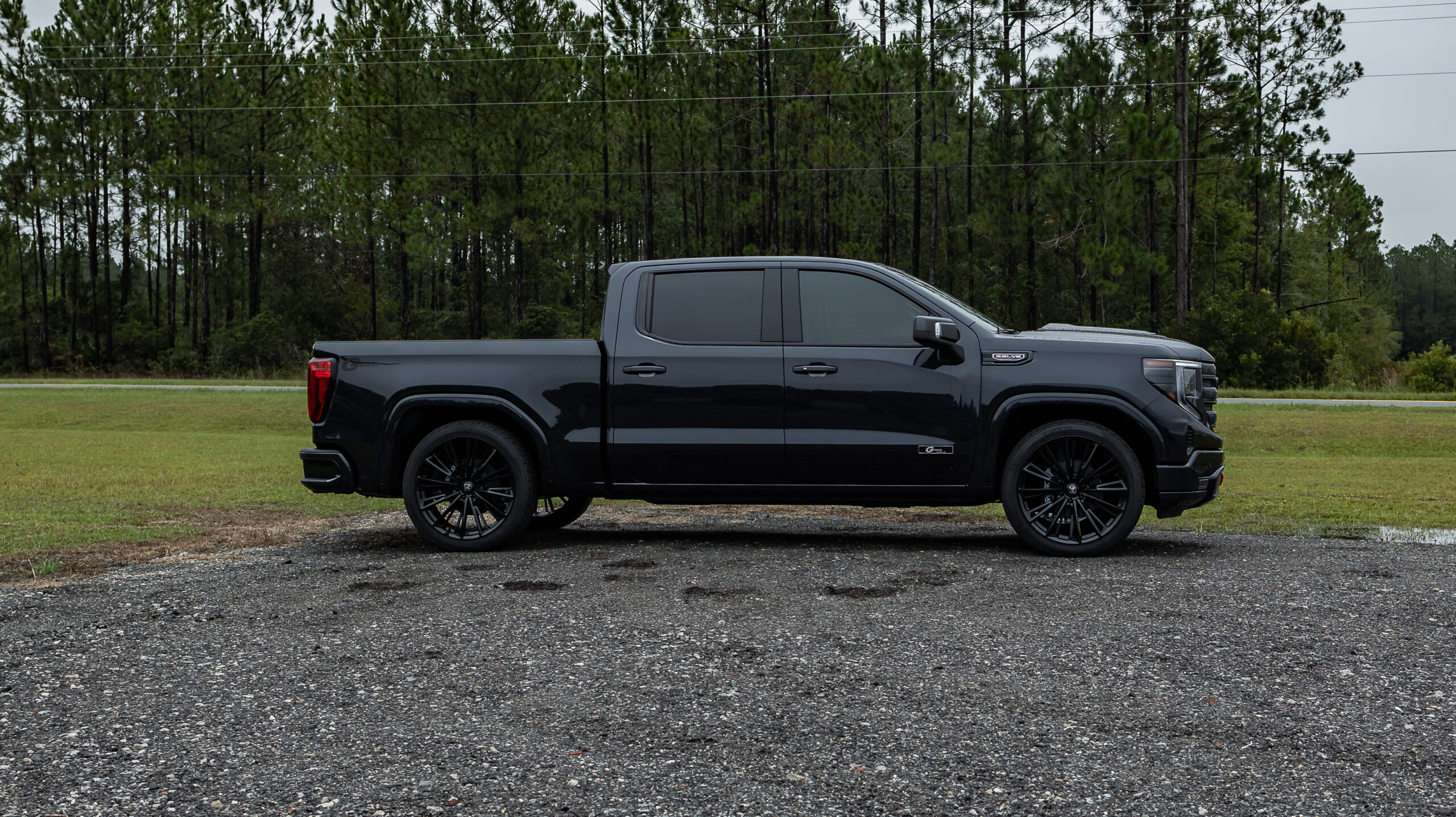 GMC 1500 Geneva Black