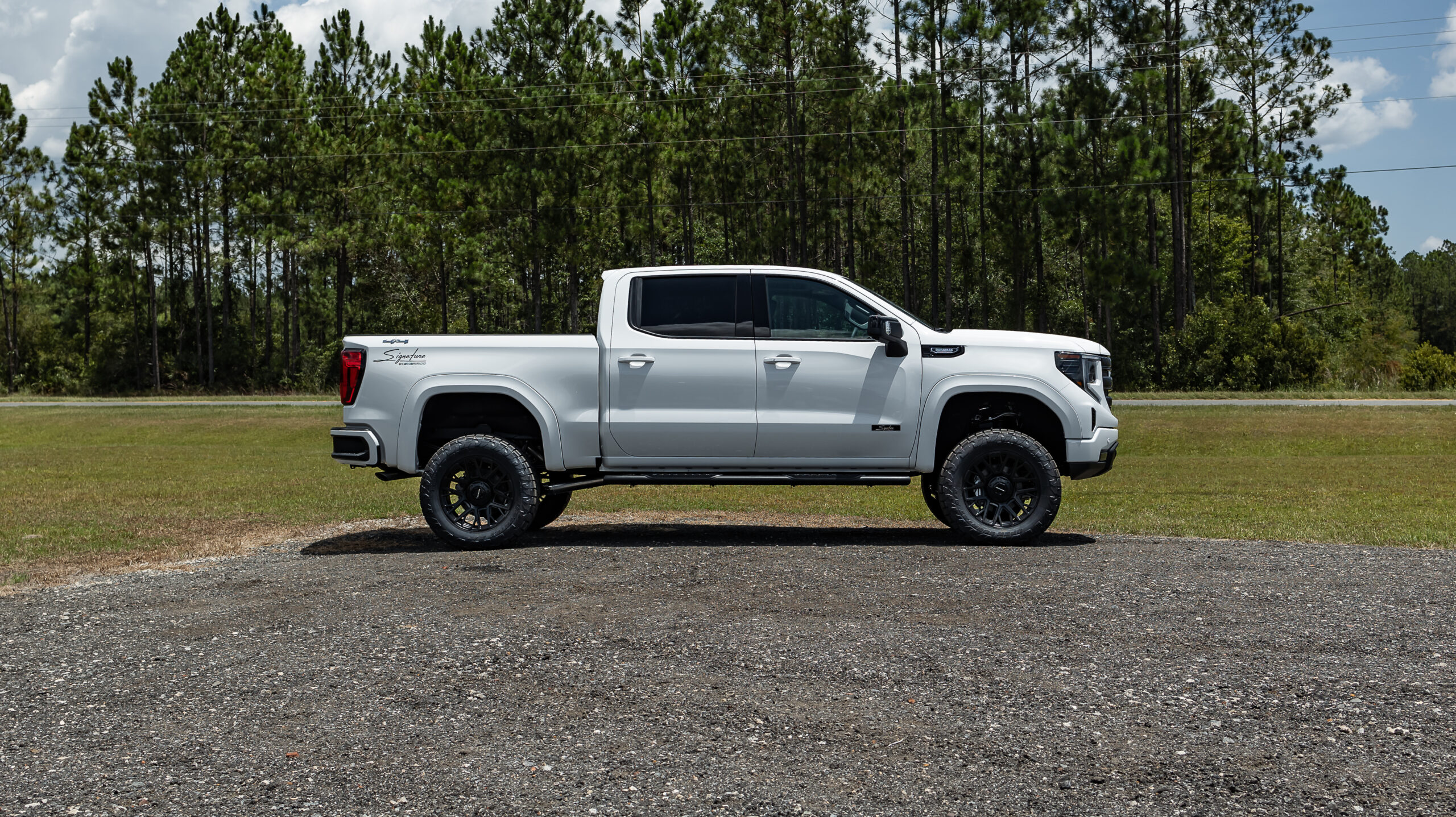 GMC 1500 Signature White