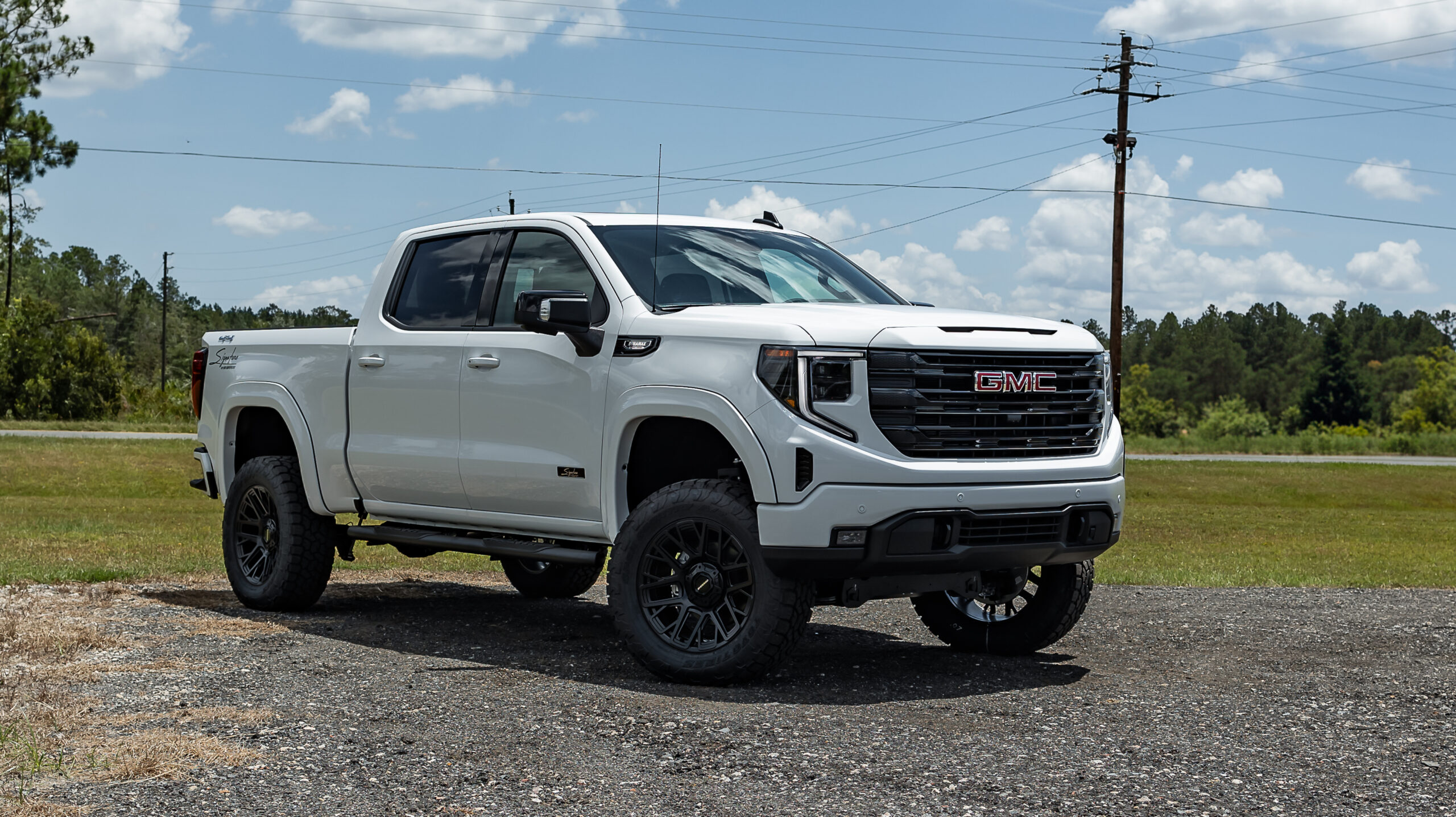 GMC 1500 Signature White