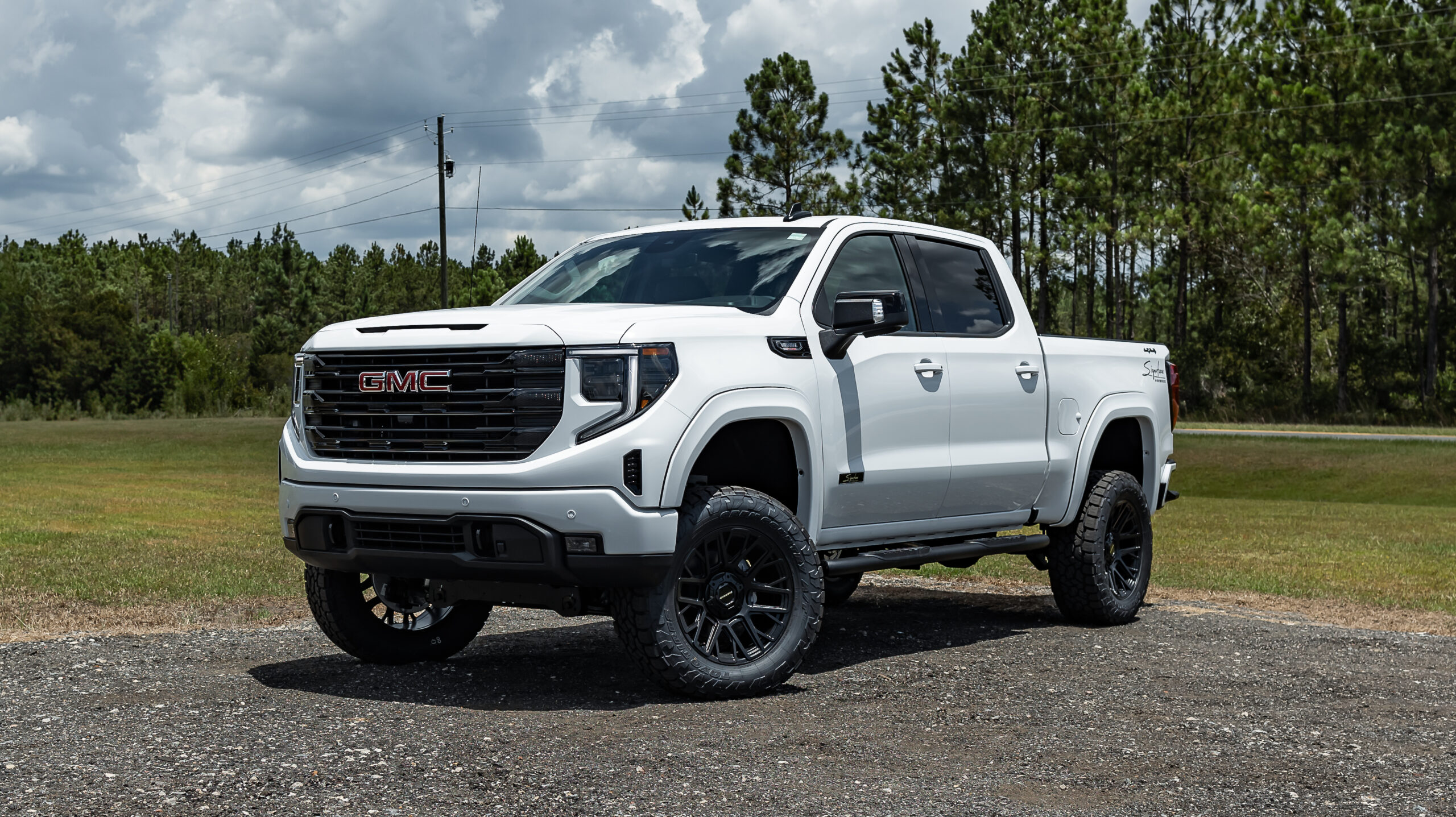 GMC 1500 Signature White