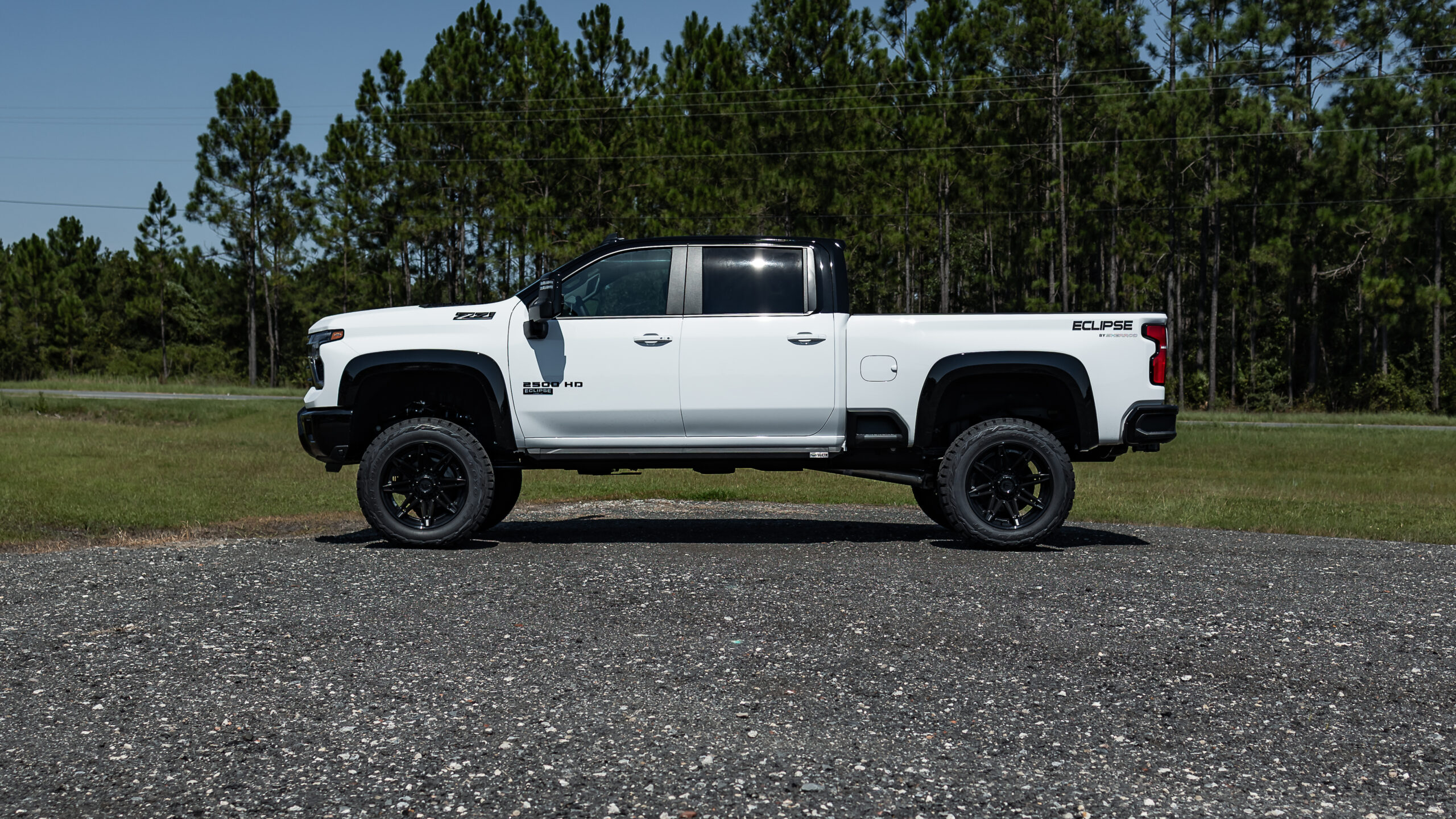 Chevy 2500 Eclipse White