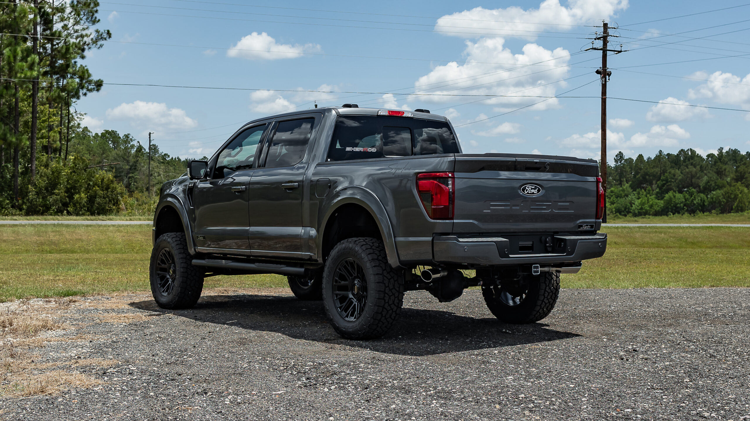 Ford F-150 Signature Gray