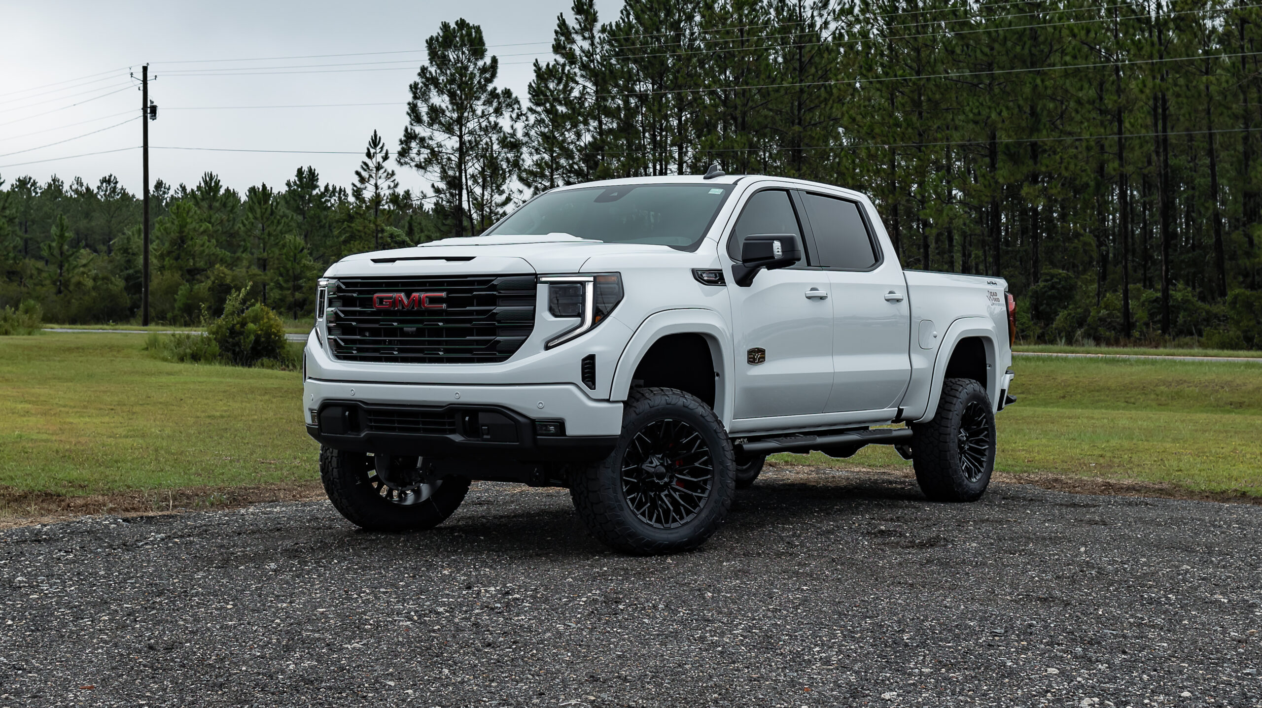 GMC 1500 Deadwood White