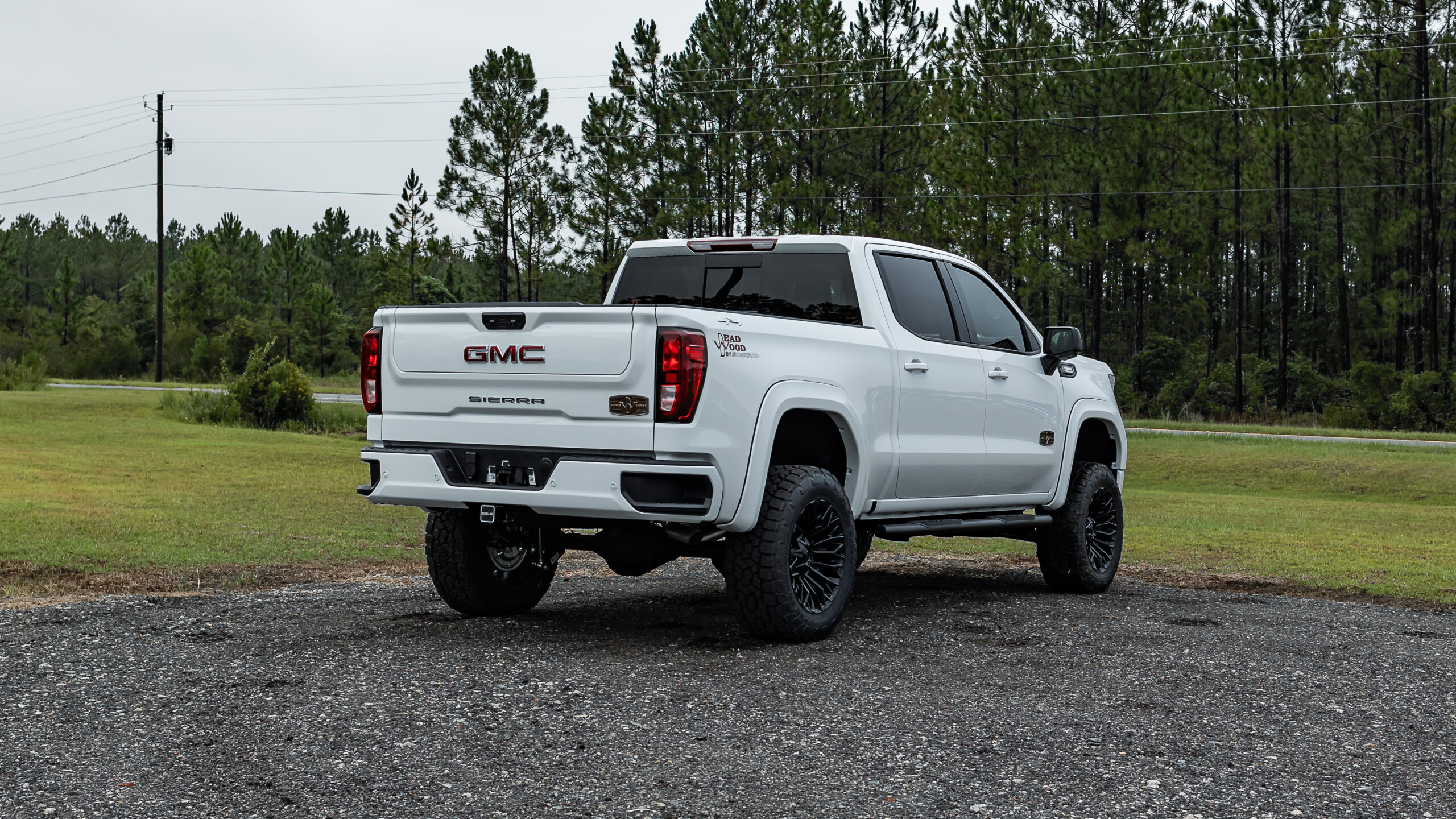GMC 1500 Deadwood White