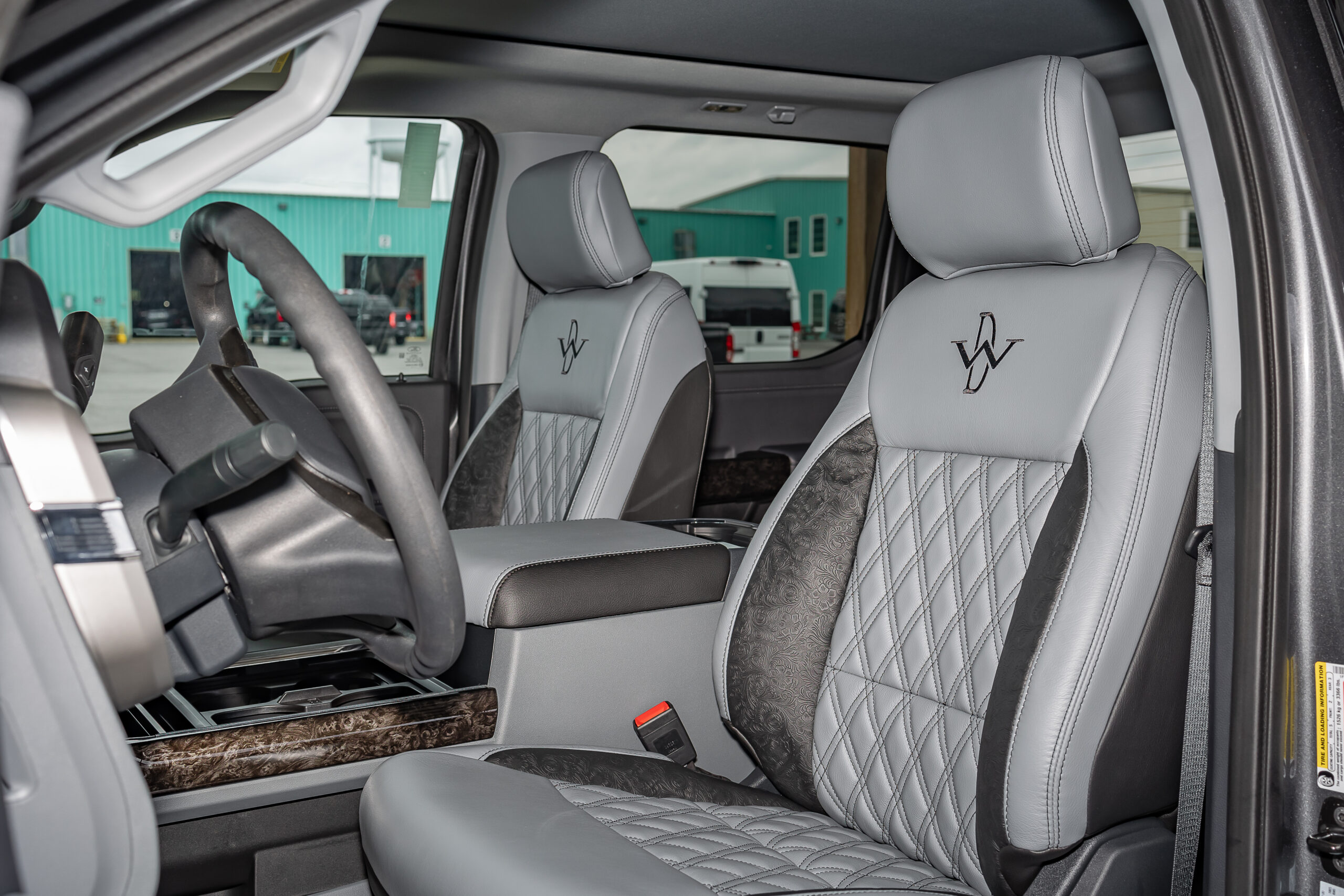 Ford F-250 Deadwood Gray