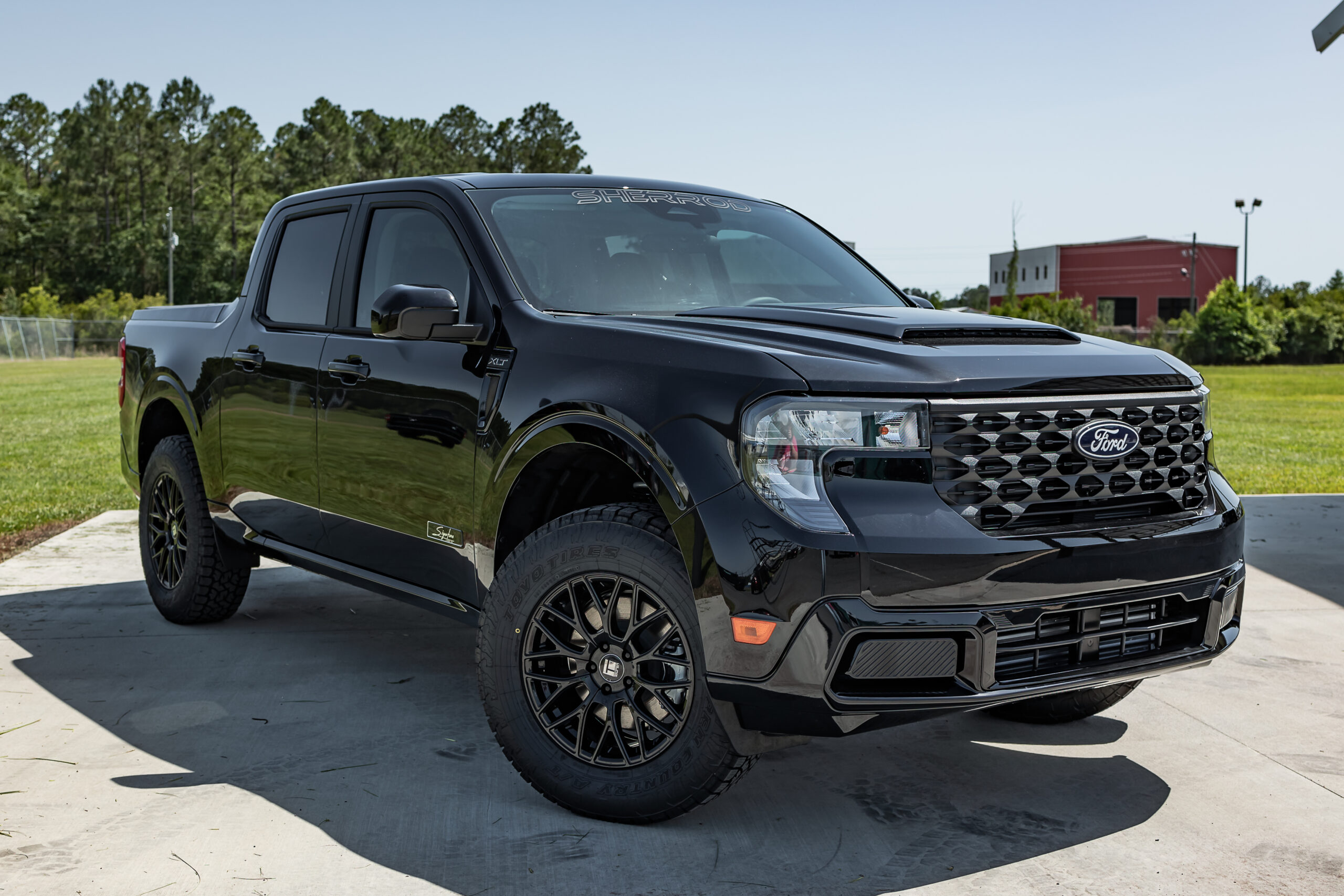 Ford Maverick Signature