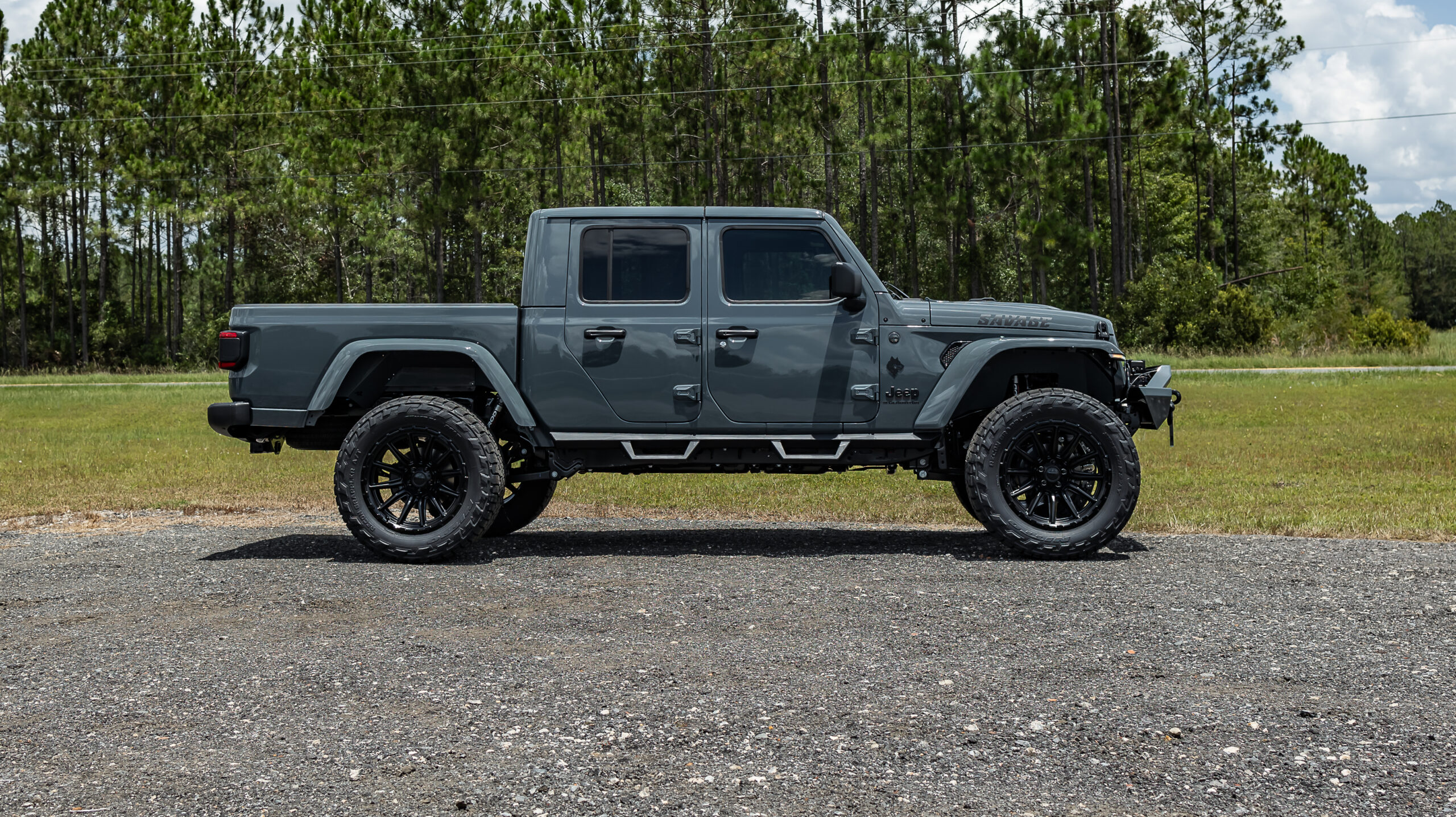 Jeep Gladiator Savage Gray