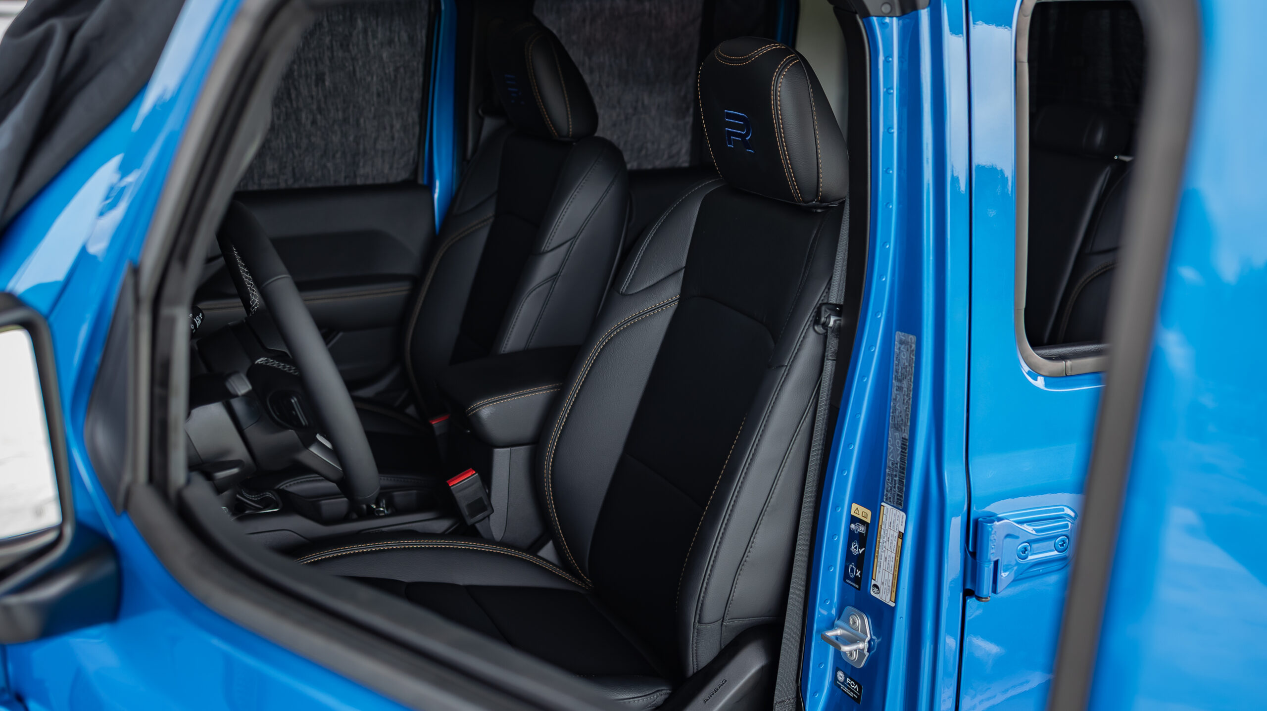 Jeep Gladiator RZR Blue