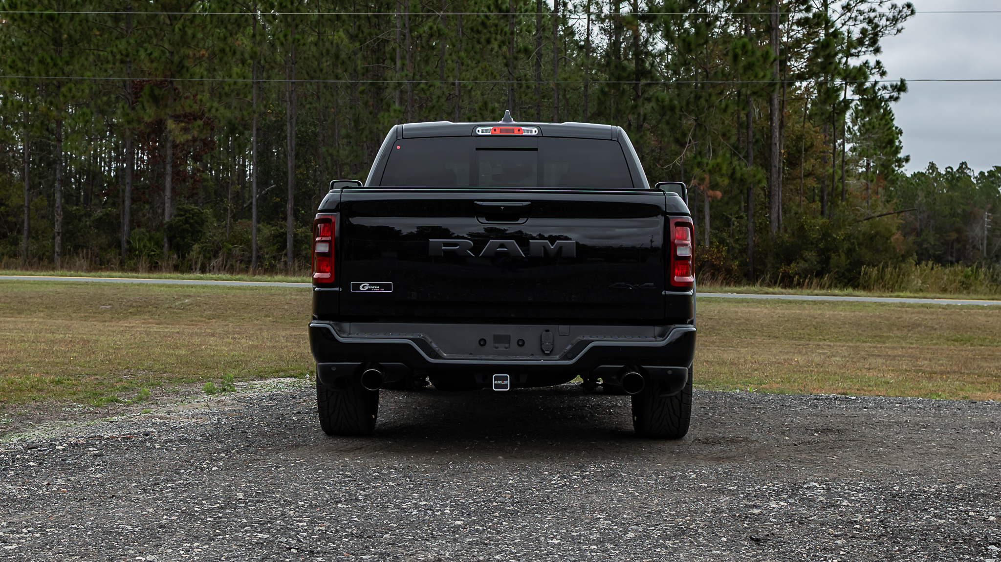 Ram 1500 Geneva - Black