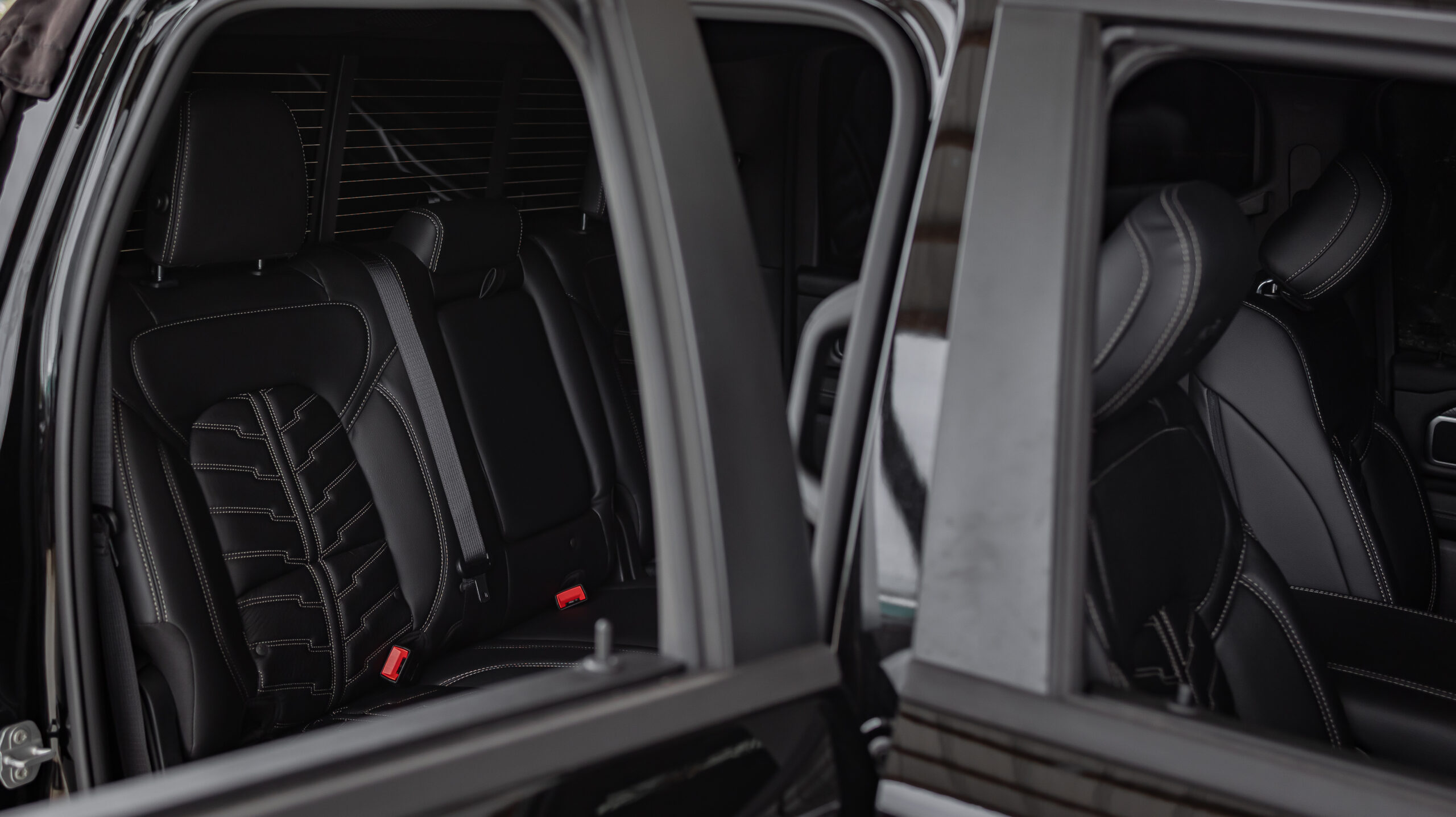 Ram 1500 Geneva - Black